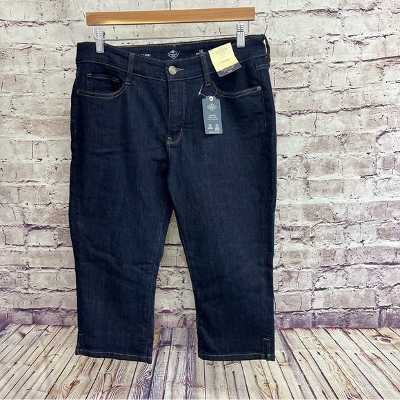 St John’s Bay Dark Wash Mid Ride Denim Capris - Picture 1 of 8